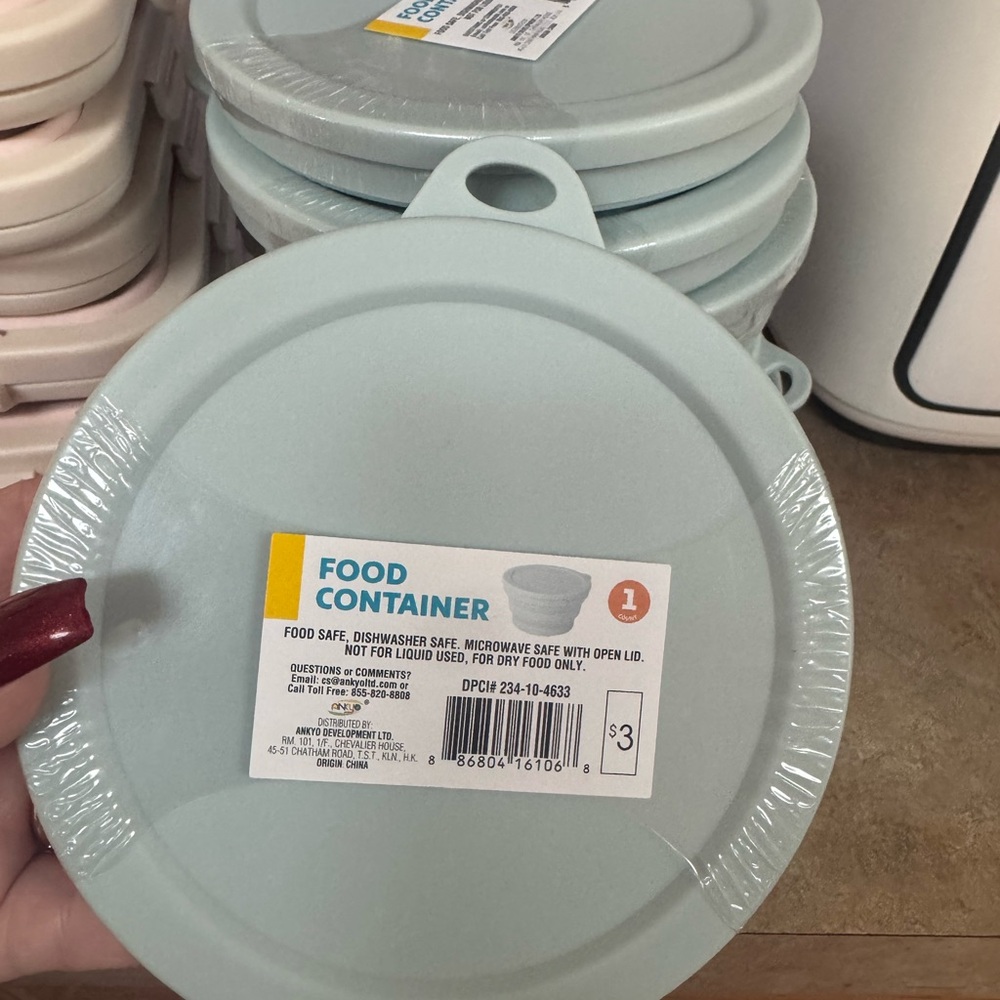 Stackable Silicone Food Containers - Picture 4 of 4